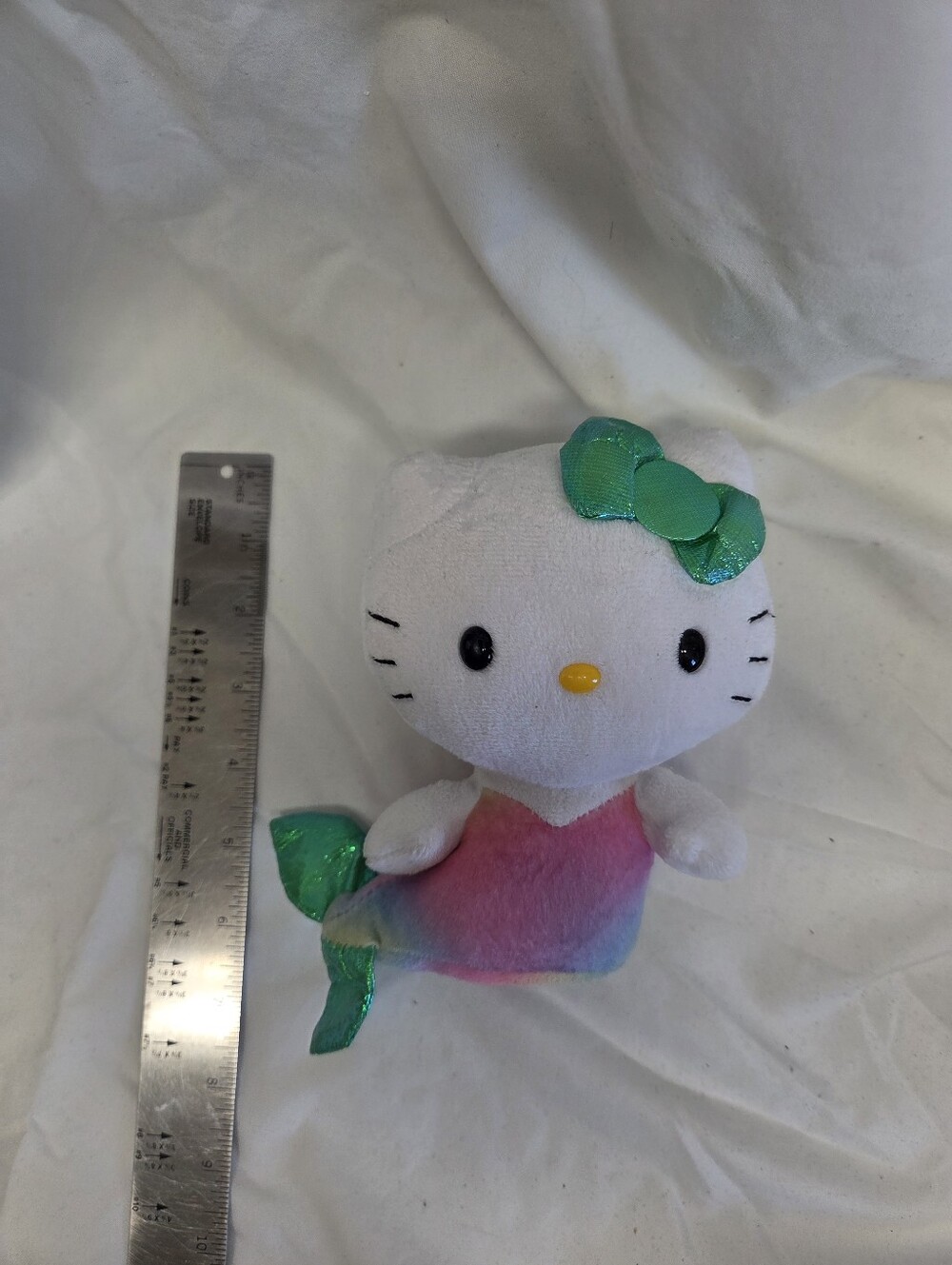 Hello Kitty - Picture 3 of 3